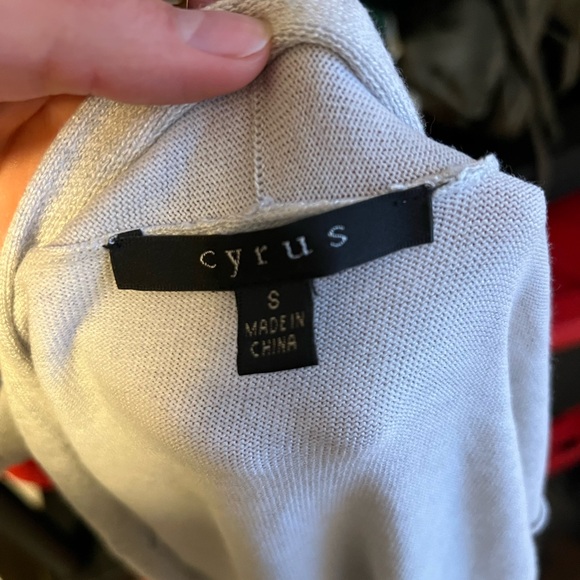 Long Cardigan - Picture 7 of 7